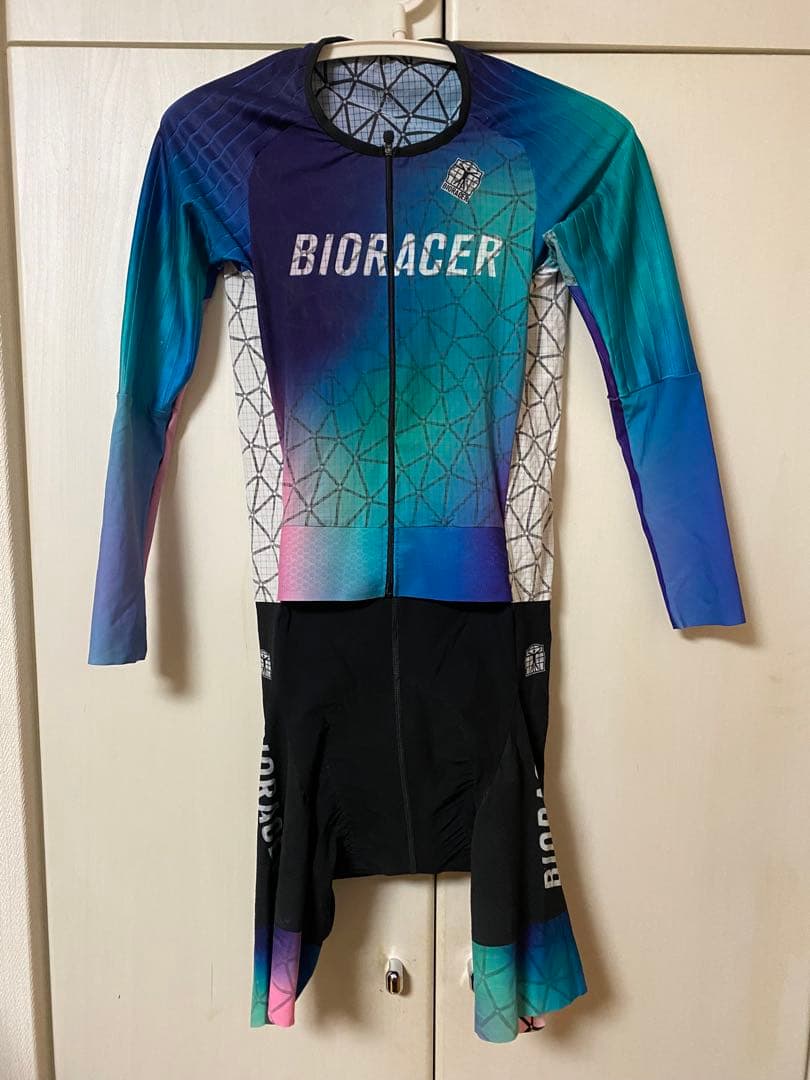 ビオレーサーEPICトーキョーグラフェン長袖エアロスーツ size S