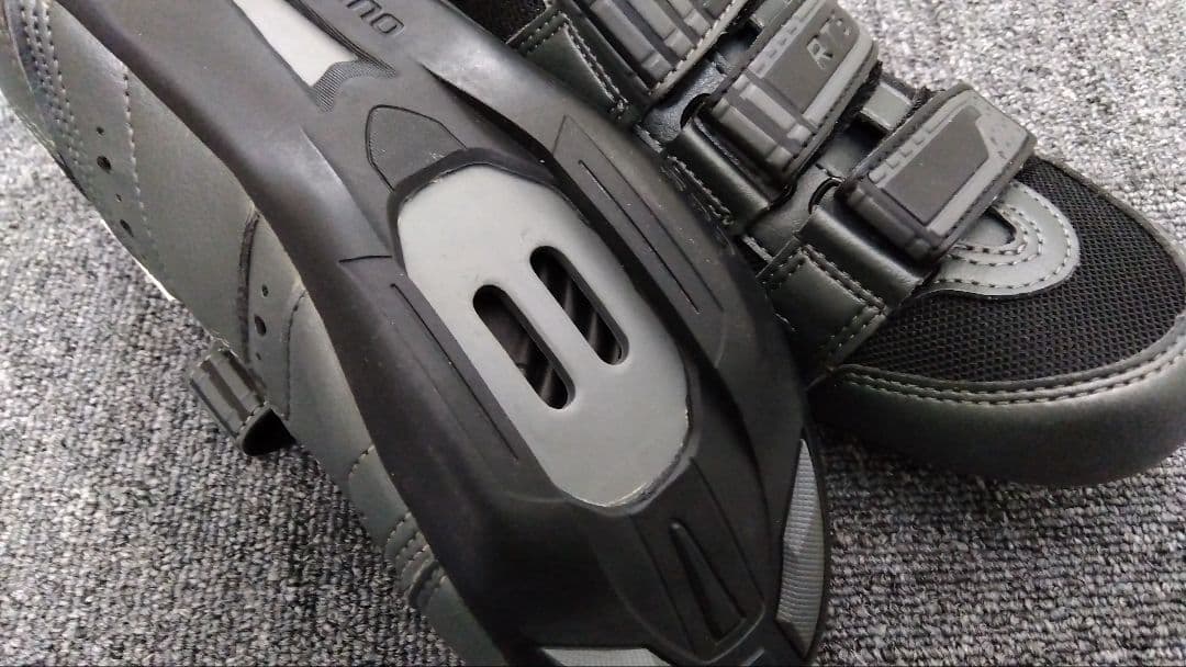 SHIMANO SH-RT51 サイクルシューズSPD対応 25.2cm