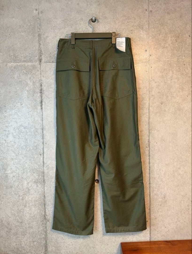 ciota スビンコットン ムラ糸バックサテン ベイカーパンツ