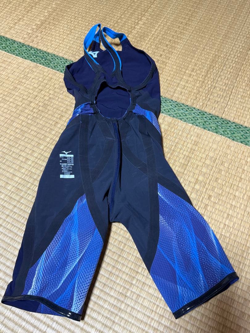 ミズノ　競泳水着　アリーナ　ゴーグル