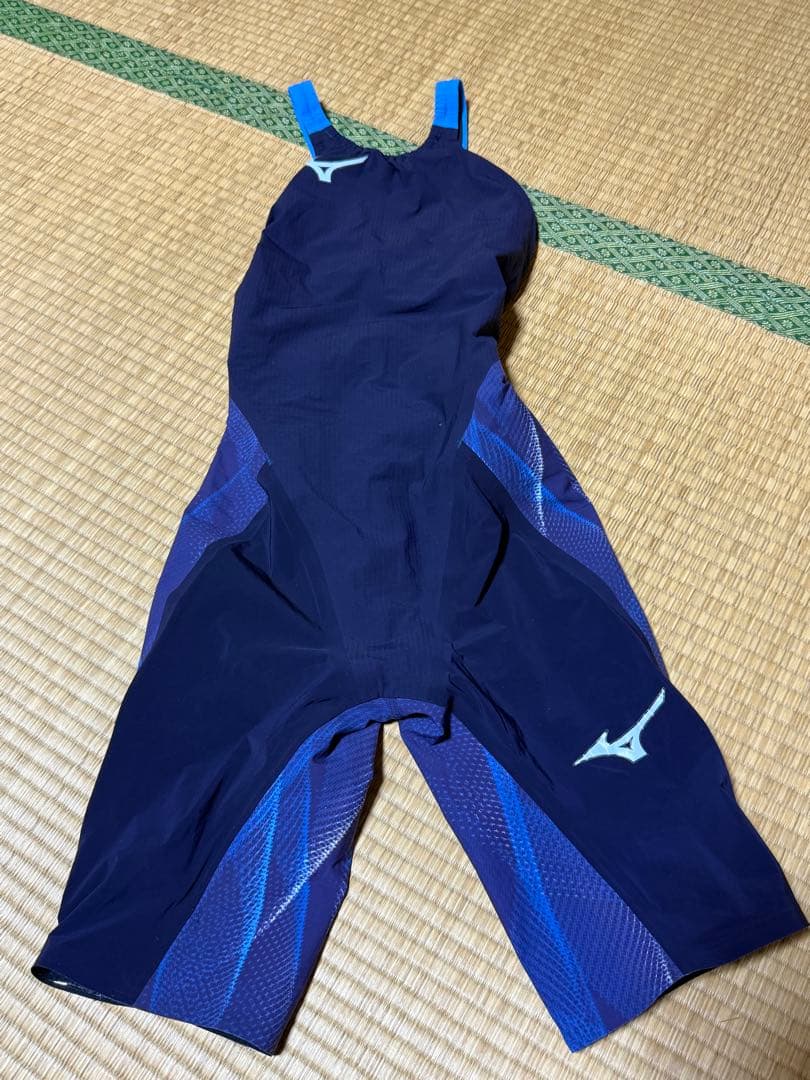 ミズノ　競泳水着　アリーナ　ゴーグル