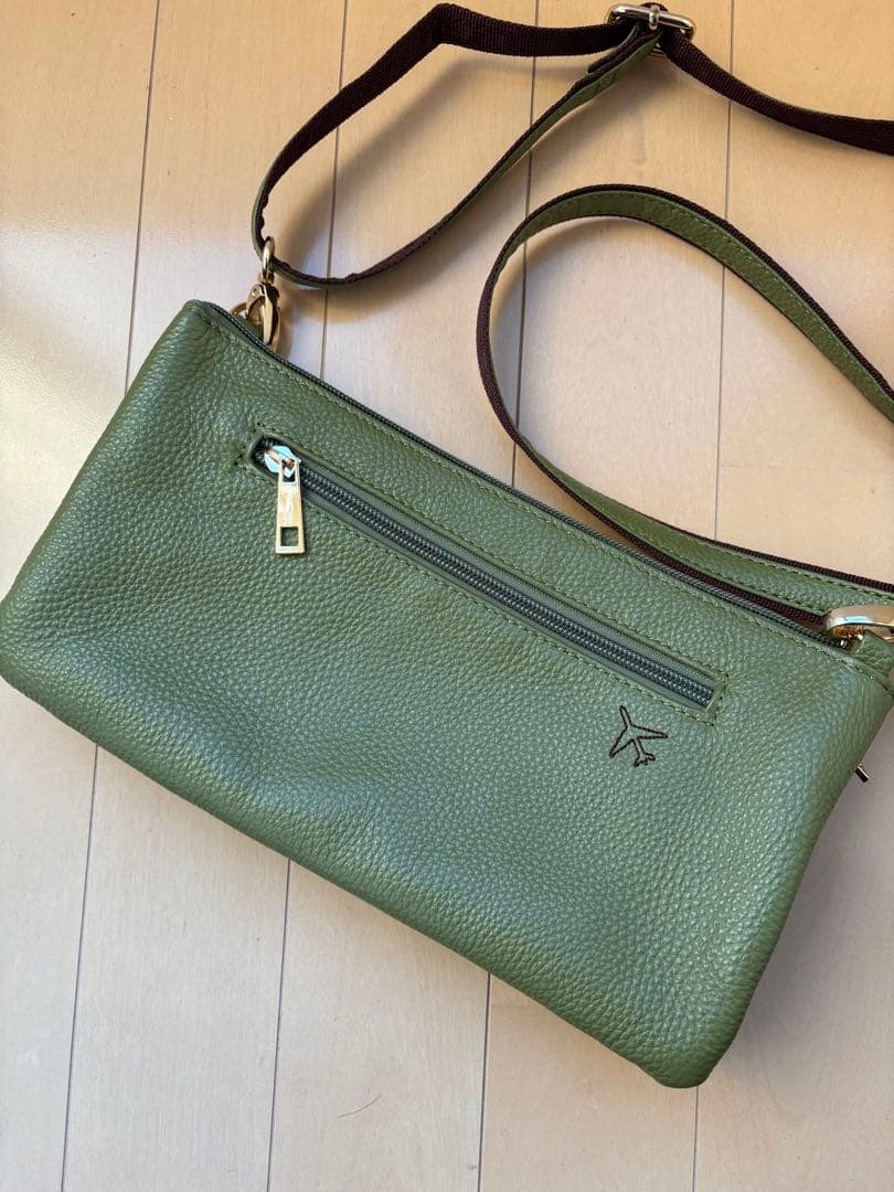 【未使用に近い】JAL限定　ウォレットショルダー