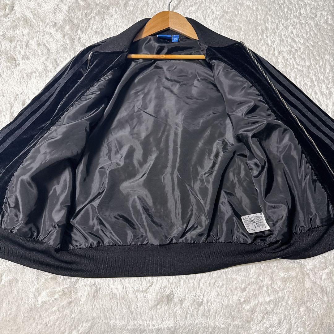 adidas originals ベロアトラックジャケット ブラック ベルベット