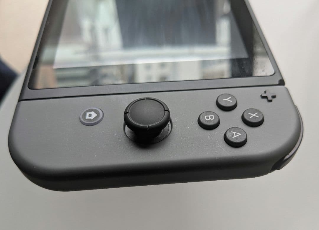 【超美品】Nintendo Switch 本体 2025年製