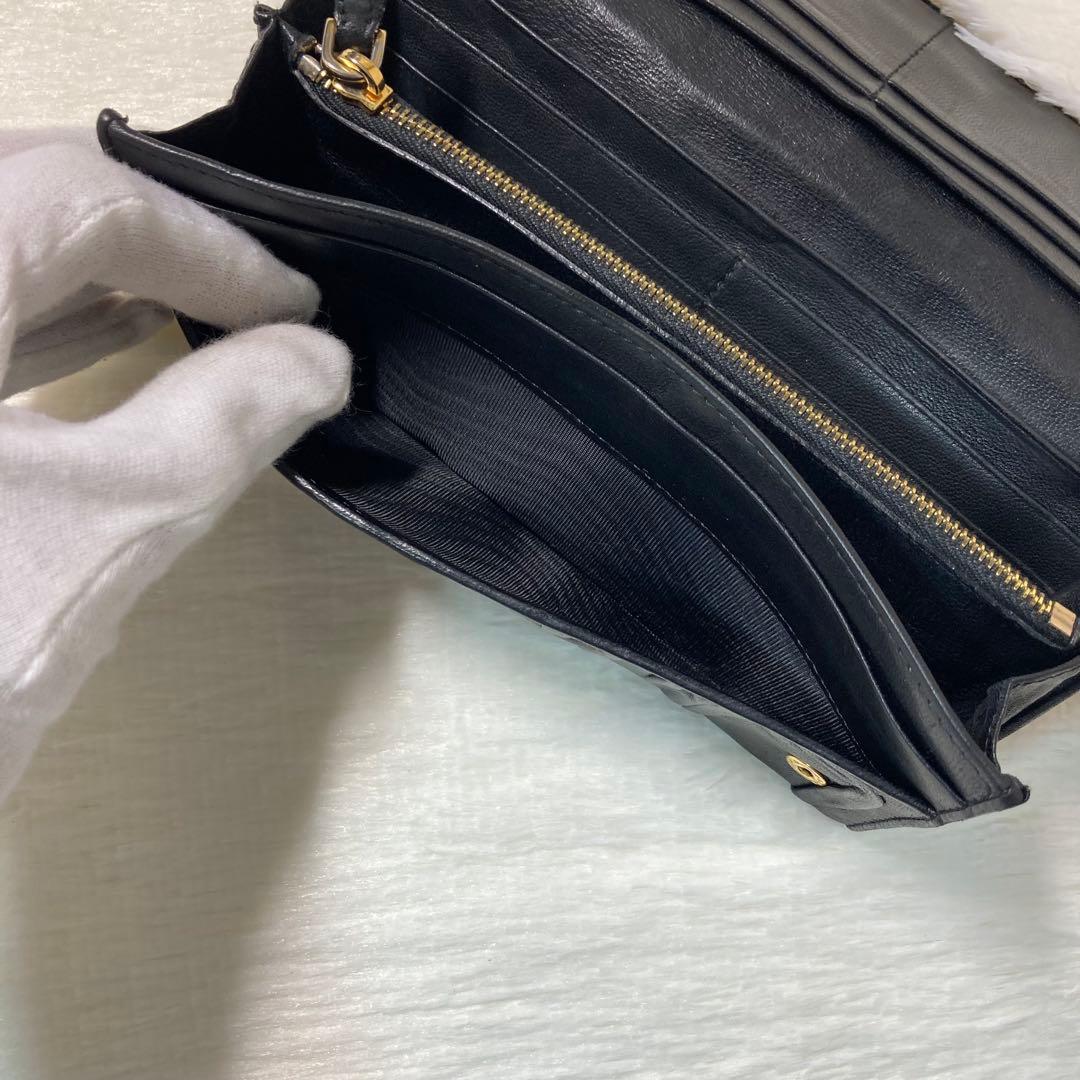 PRADA プラダ ナッパレザー ギャザー 長財布　黒　ロング　折り財布　人気