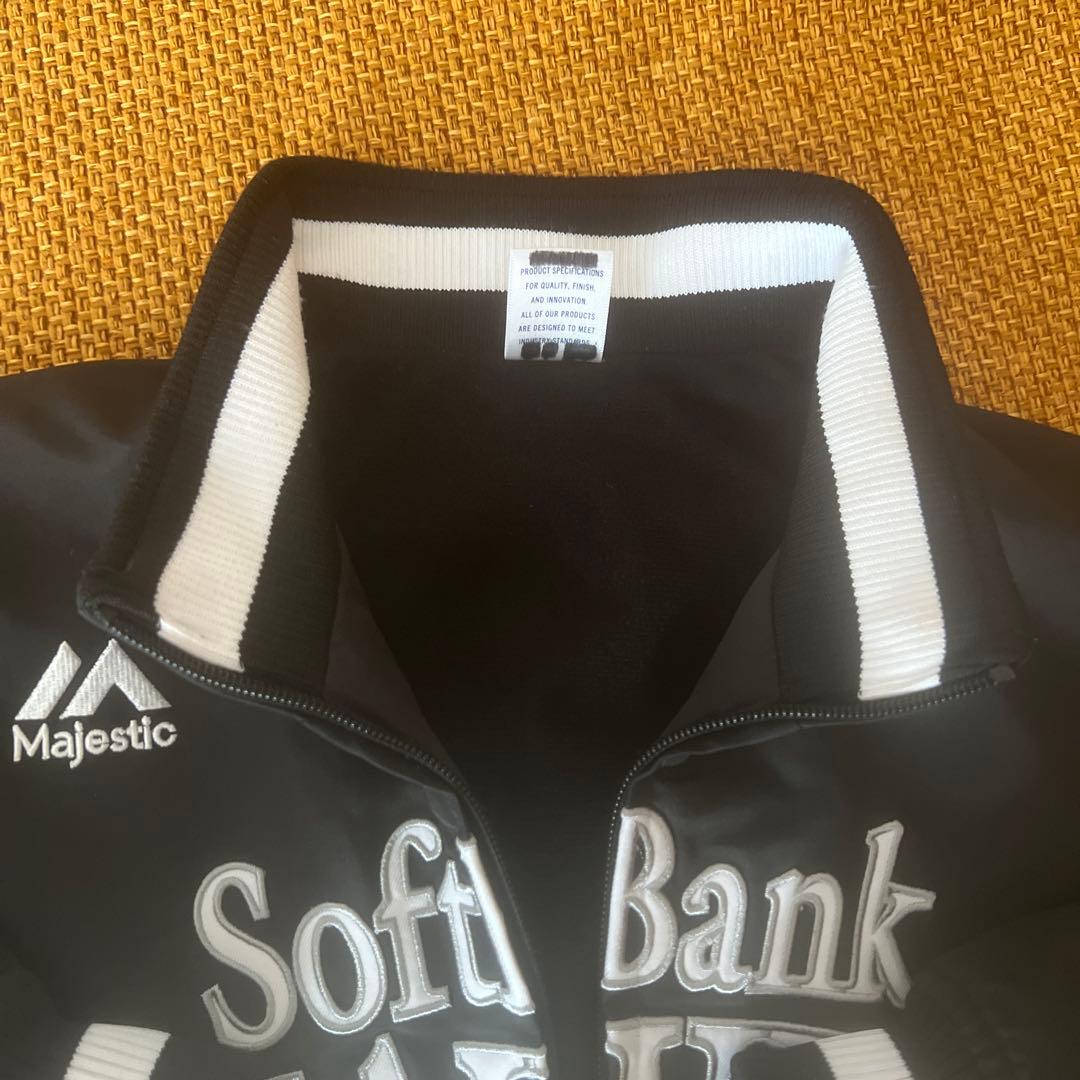 ポルテ×ソフトバンクホークス　グランドコート