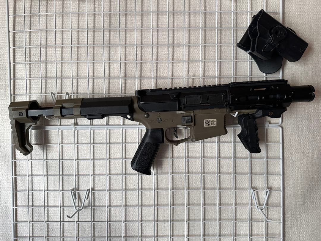 トイガンセット（サバゲー用）動作確認済 バッテリー＆マガジン付き