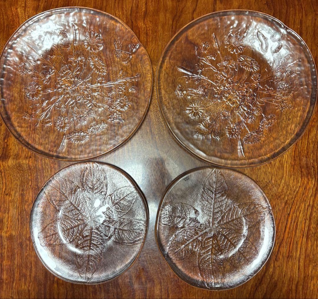 新品 廃盤 コスタ ボダ KOSTA BODA 4枚セット（大小）