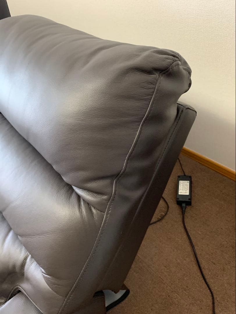 ニトリ 3人用 電動テーブル付 リクライニングソファ Nビリーバ 2革 DBR