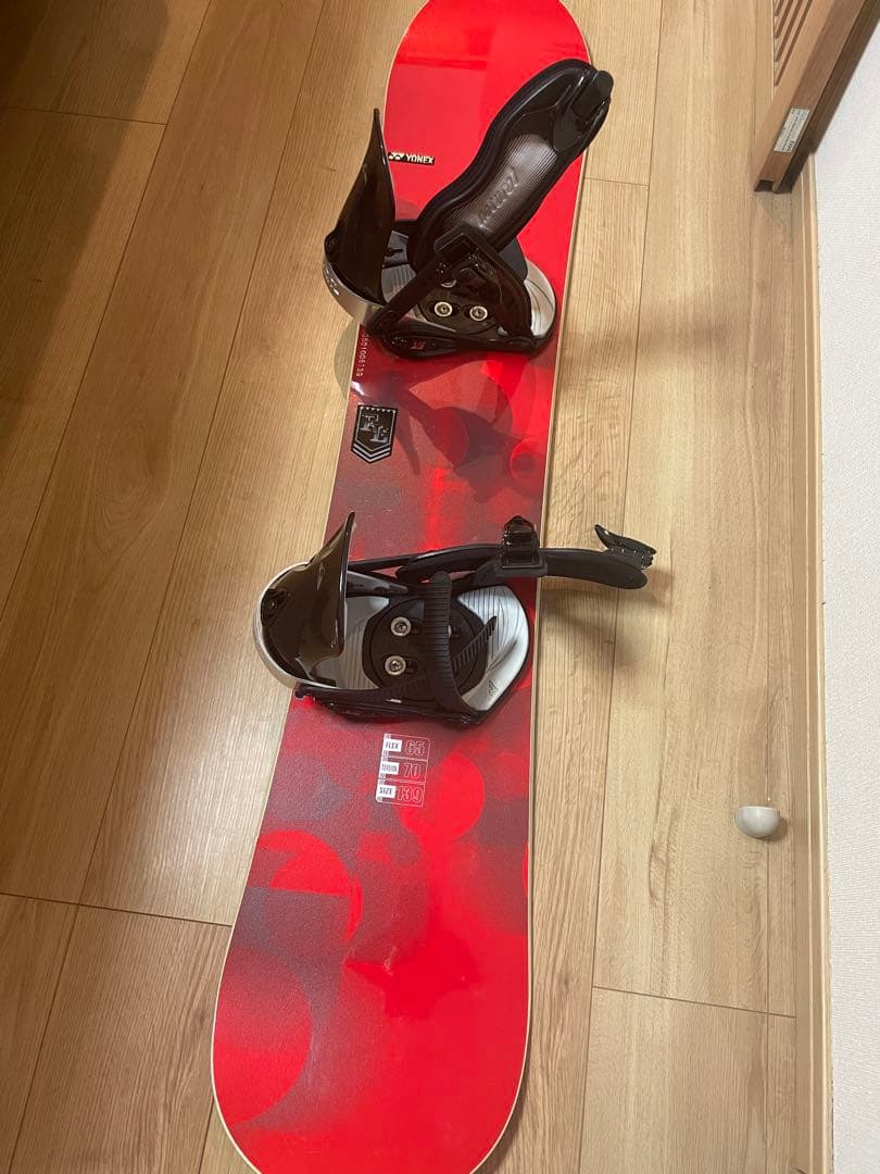 専用スノーボードYONEX139cmビンディング、カバー付