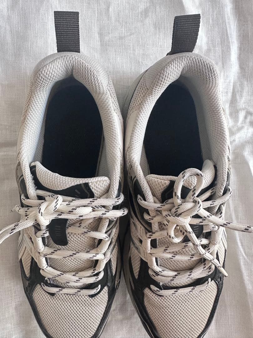 【24cm 美品】ASICS GEL-NUNOBIKI クリーム×ブラック