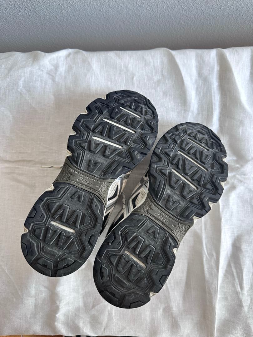 【24cm 美品】ASICS GEL-NUNOBIKI クリーム×ブラック