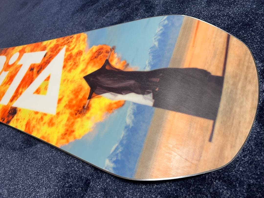 スノーボード 24-25 CAPiTA D.O.A. 154