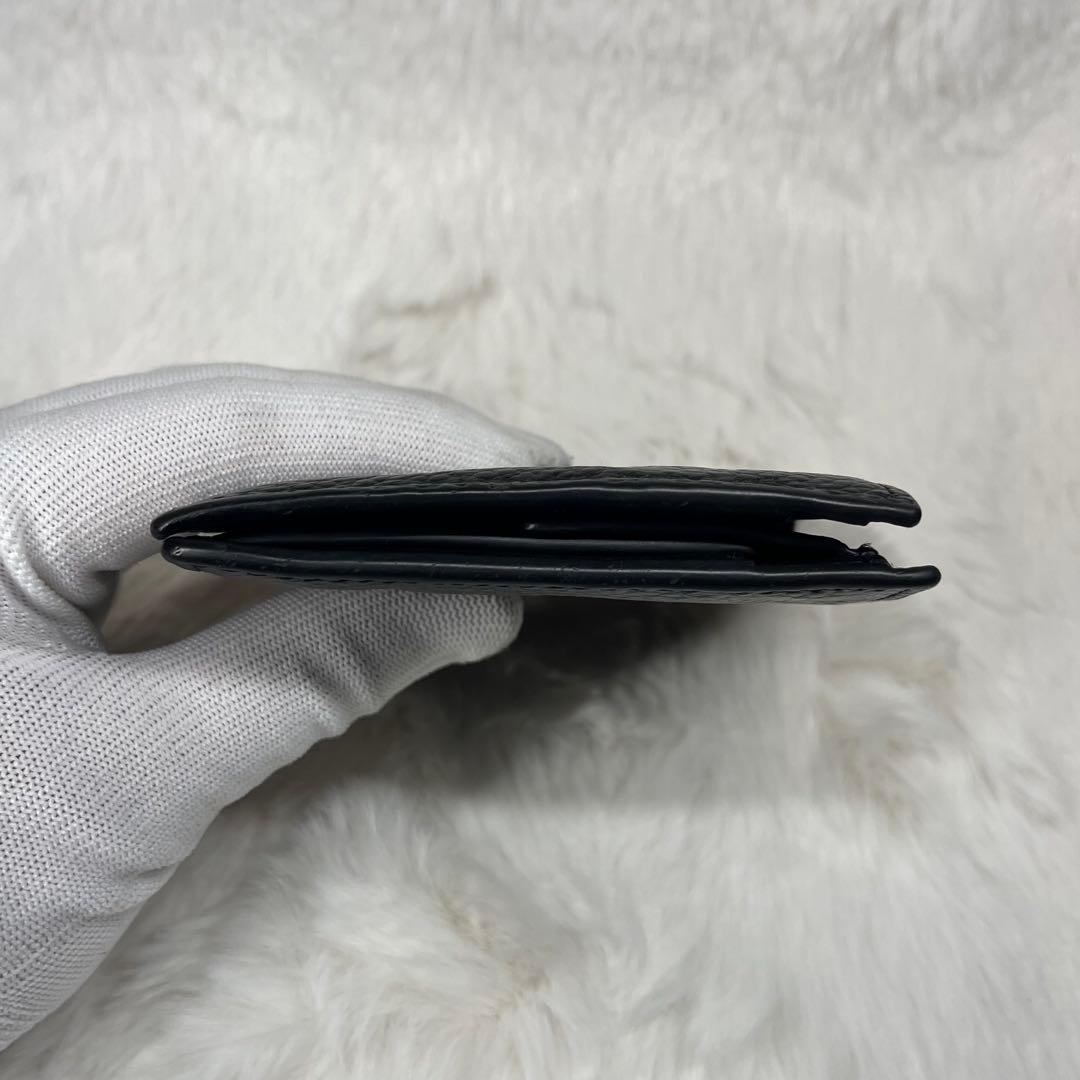 【極美品】COACH黒レザーエンボス加工二つ折り財布