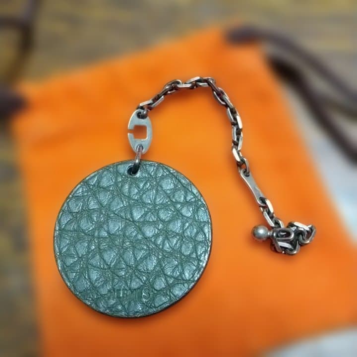 Hermès グリーンわにモチーフチャーム