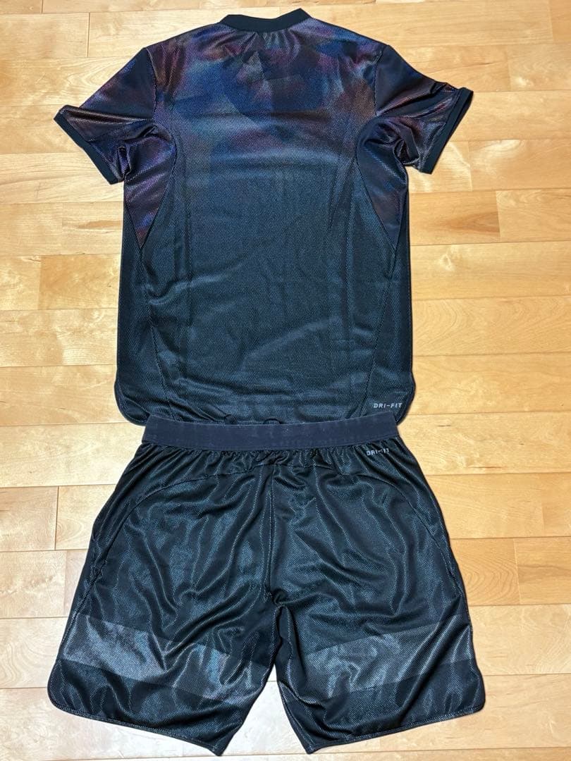 【しま　】ナイキ　テニスウェア　セットアップ
