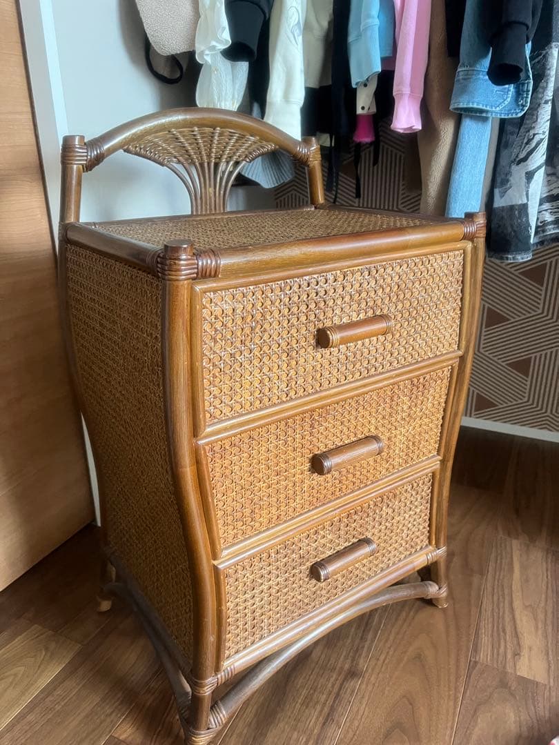 アンティーク✴︎ラタン3段チェスト かごめ編み