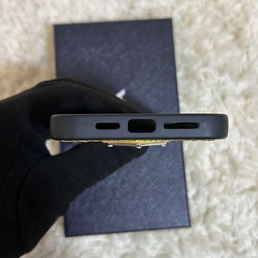 極美品 PRADA iPhoneケース ゴールド スタッズ付き 箱 保証書付き