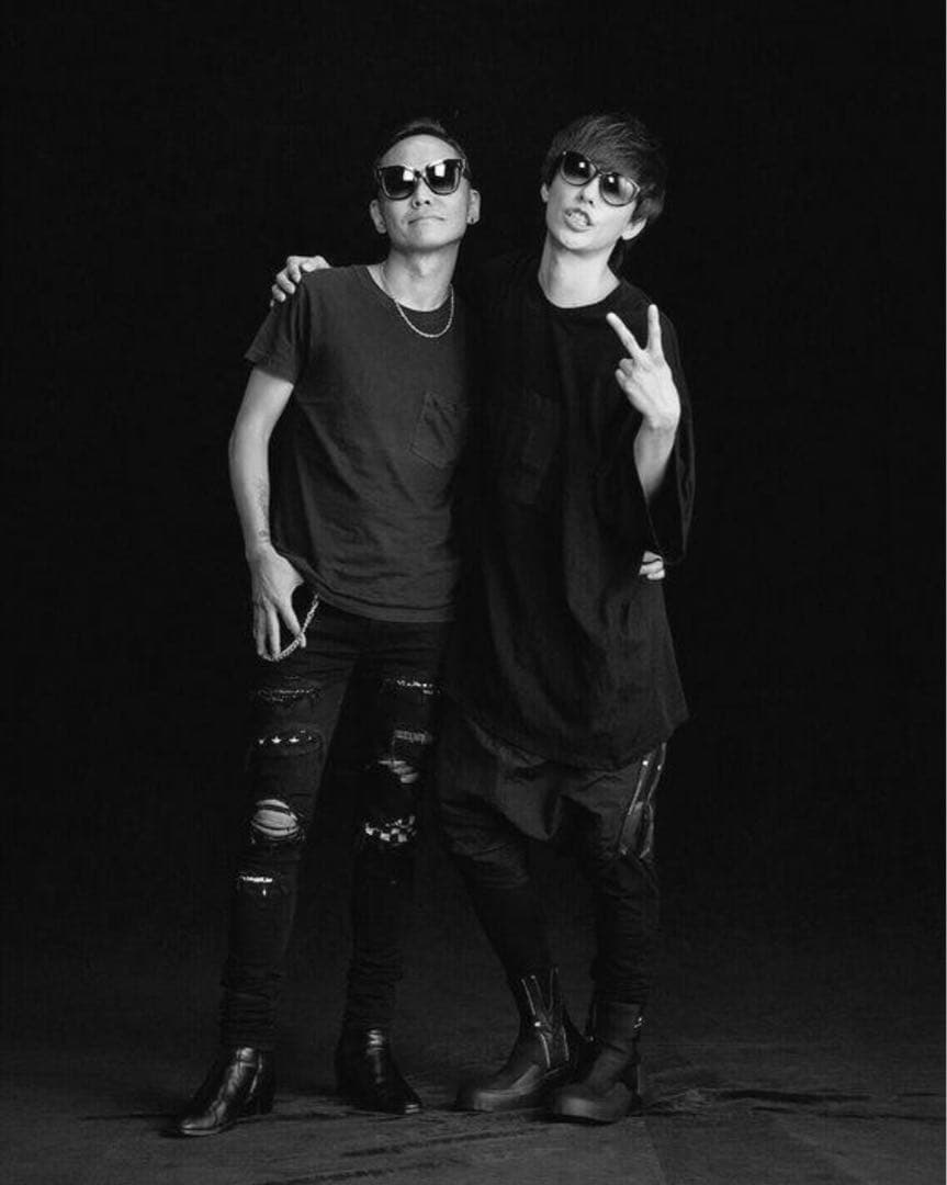 ニルズ ツイステッドクロッチパンツ