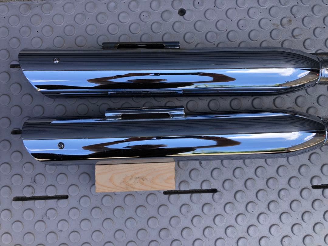 ハーレー ダイナ用　スクリーミンイーグル スリップオンマフラー