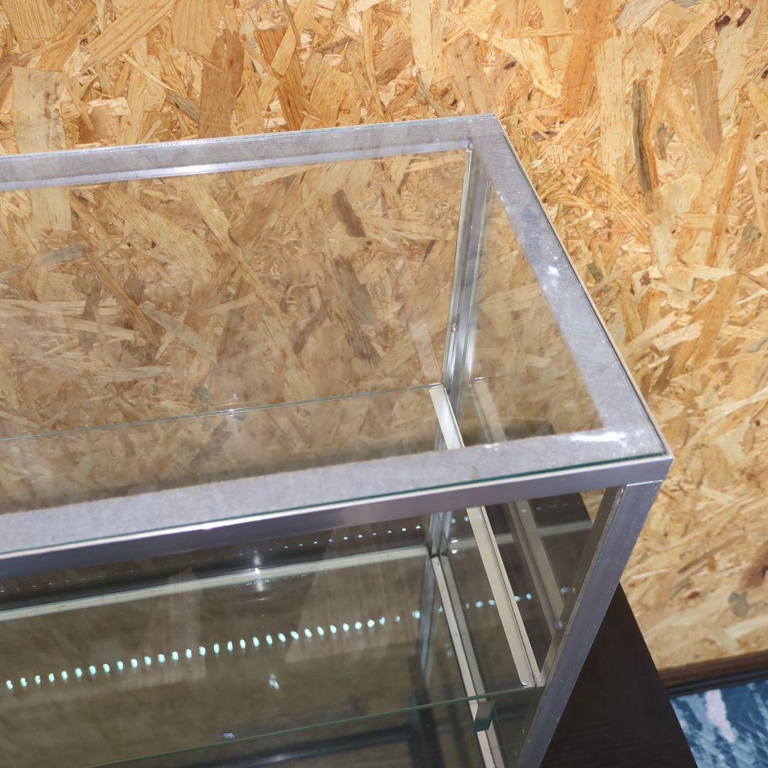 最終値下げ　アルミ 昭和レトロ ガラスショーケース 2段 ディスプレイ