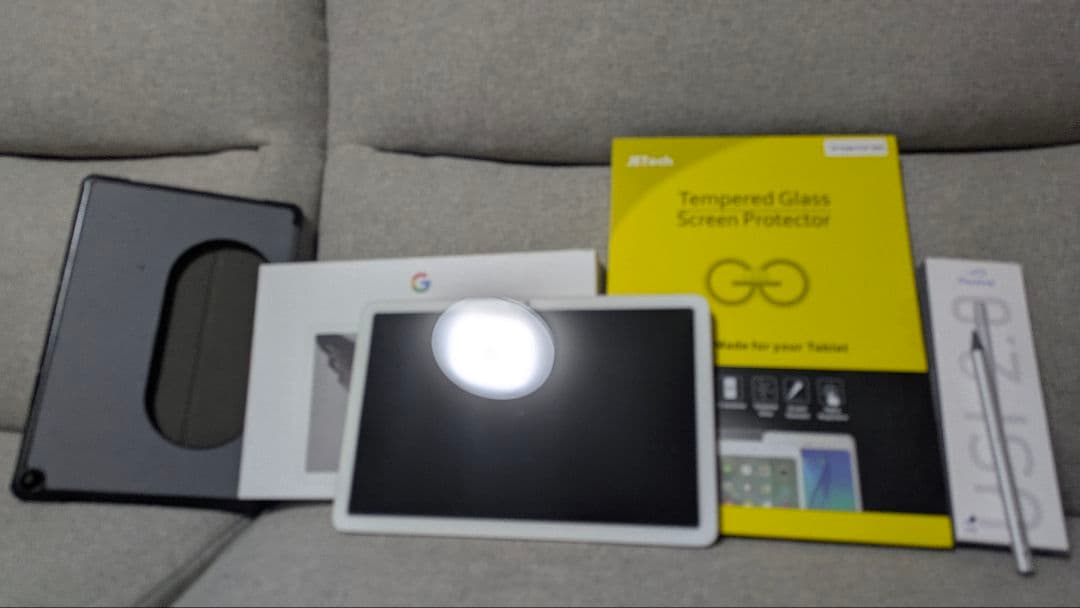 Google pixel tablet 本体 + 周辺機器