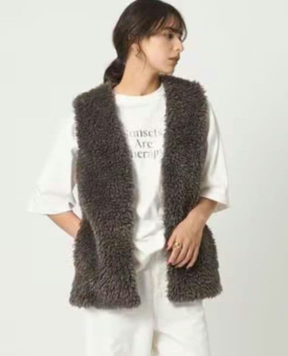 【美品！】ユナイテッドアローズ ボアベストベスト