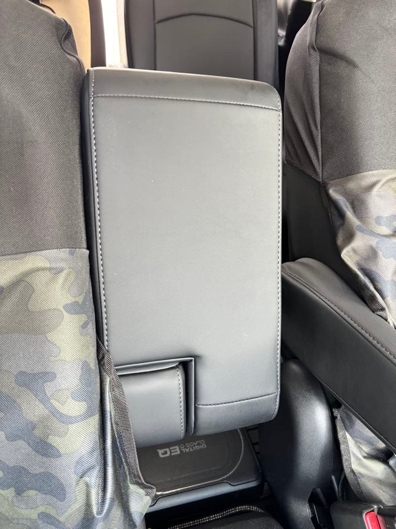 c28 c27 セレナ e-POWER センターコンソール アームレスト肘掛け