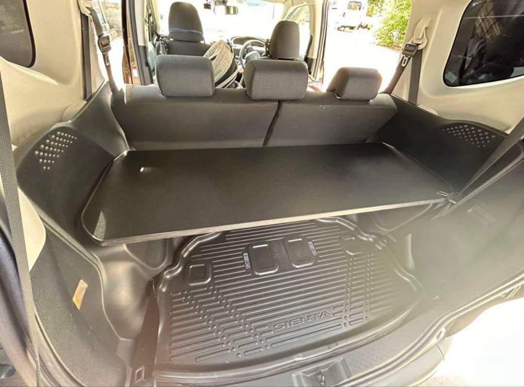 170系　シエンタ　アッパーボード　ブラック