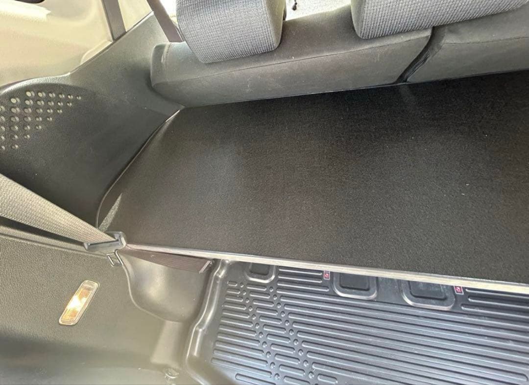 170系　シエンタ　アッパーボード　ブラック