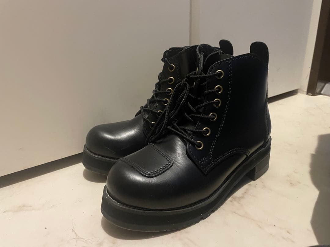 WILDWING スワロー 厚底 22.5cm