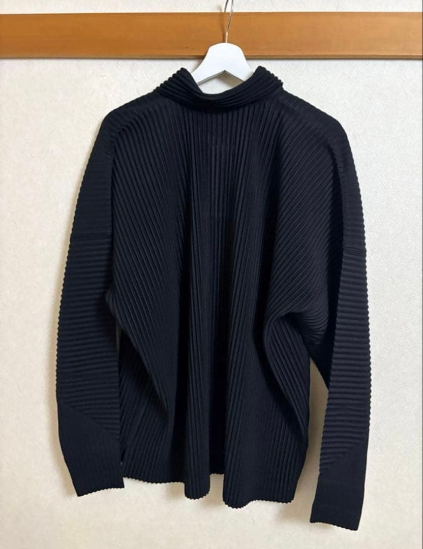 （最安値）オムプリッセ　イッセイミヤケ　長袖ポロシャツ 黒 3