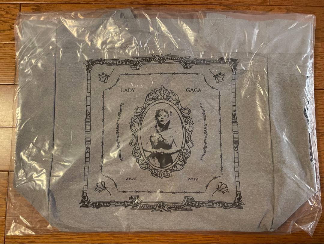★新品・未使用★2026 レディガガ　トートバッグ