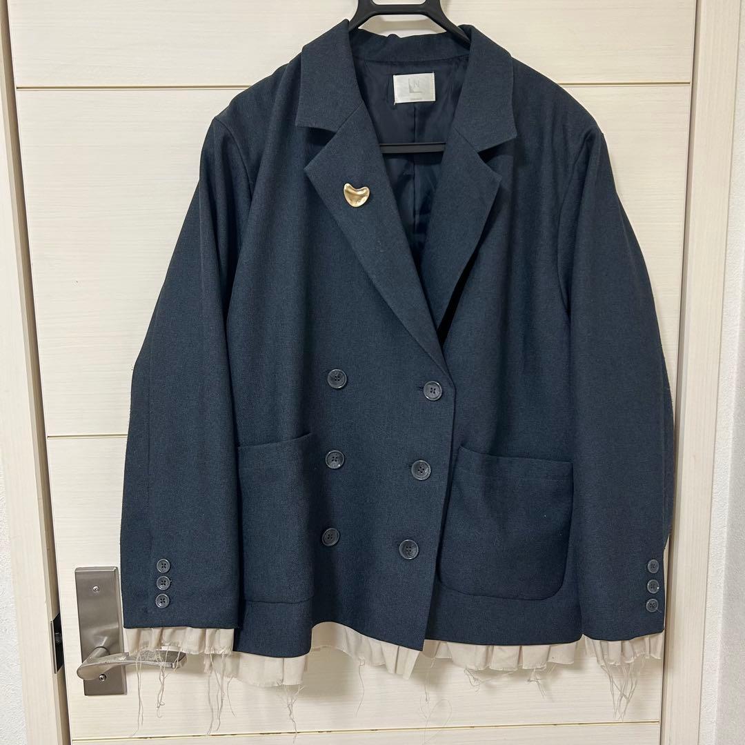 loin nuit ロワンニュイ ジャケット ネイビー　ハートのブローチ付き