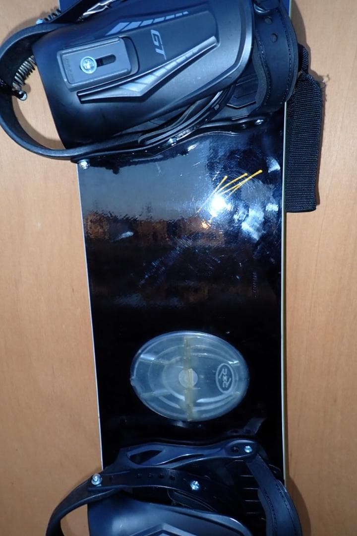 ATLANTIS スノーボード 黒色 バインディング付き