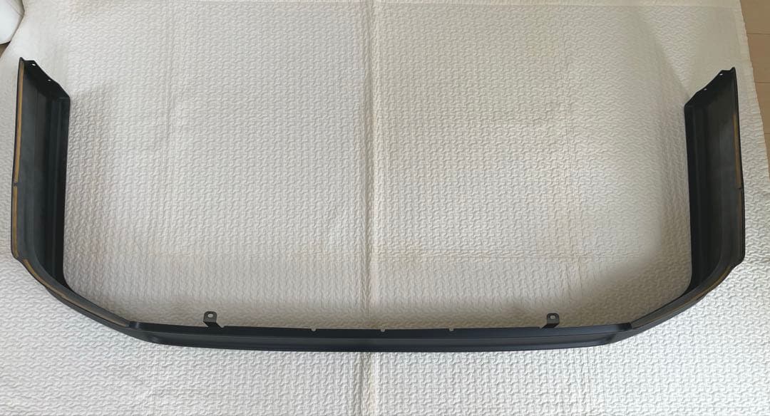ハイエース　フロントスポイラー　黒マット塗装
