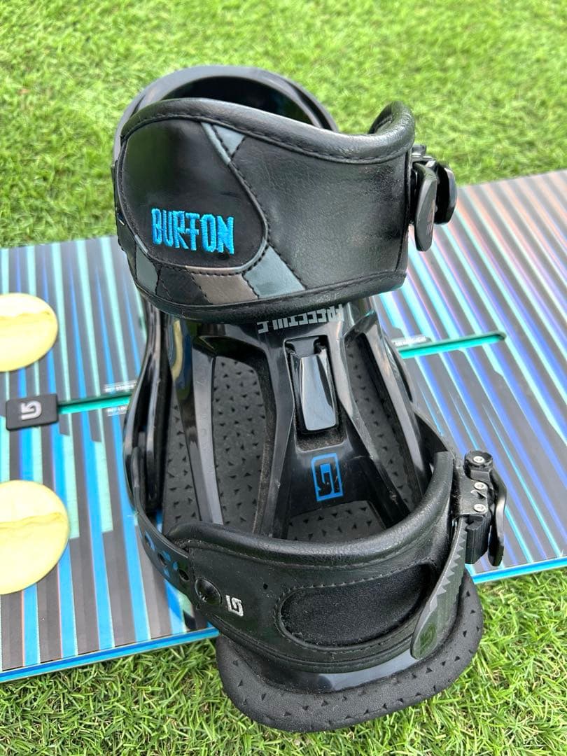 BURTON カバー付き151cmビンディング付き スノーボードクラッシュ