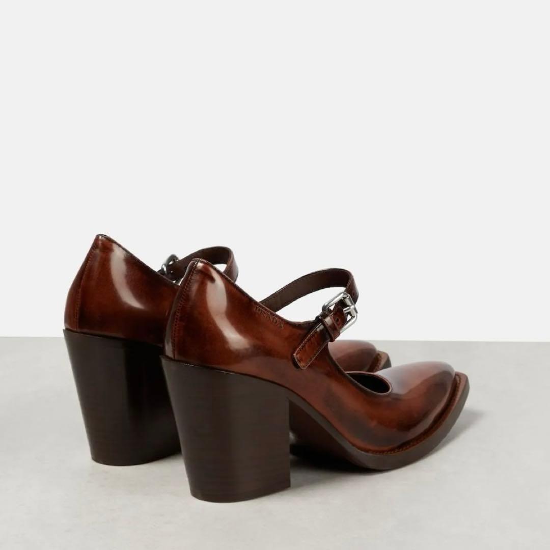 PRADA ブラウン ヒール靴 ポインテッドトゥ