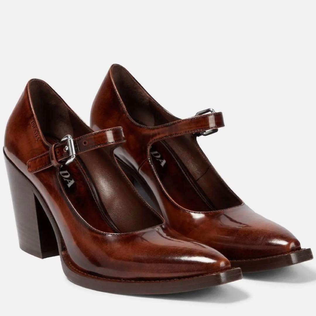 PRADA ブラウン ヒール靴 ポインテッドトゥ