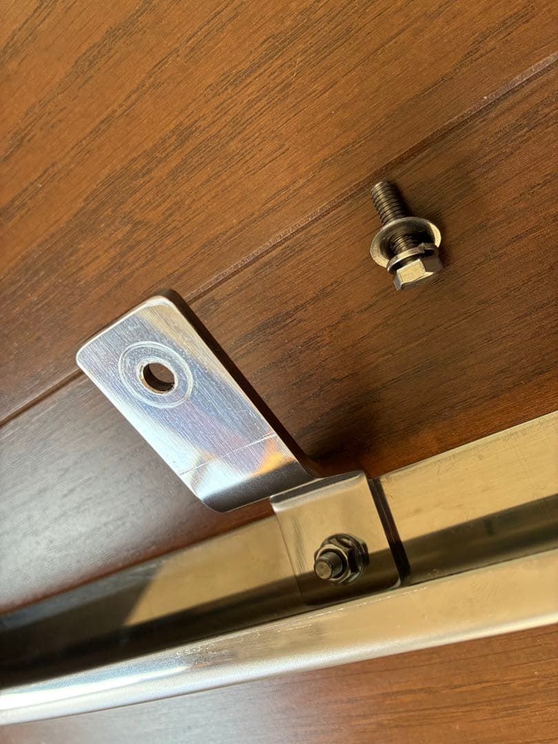 三菱ふそうスーパーグレート用ワンマン灯ステー（ハイルーフ用）