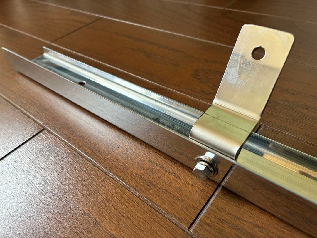 三菱ふそうスーパーグレート用ワンマン灯ステー（ハイルーフ用）