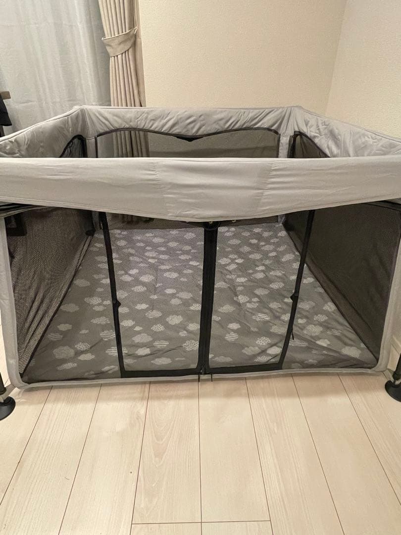 ★最終お値下げ★日本育児 洗えて たためる ベビーサークル スクエア
