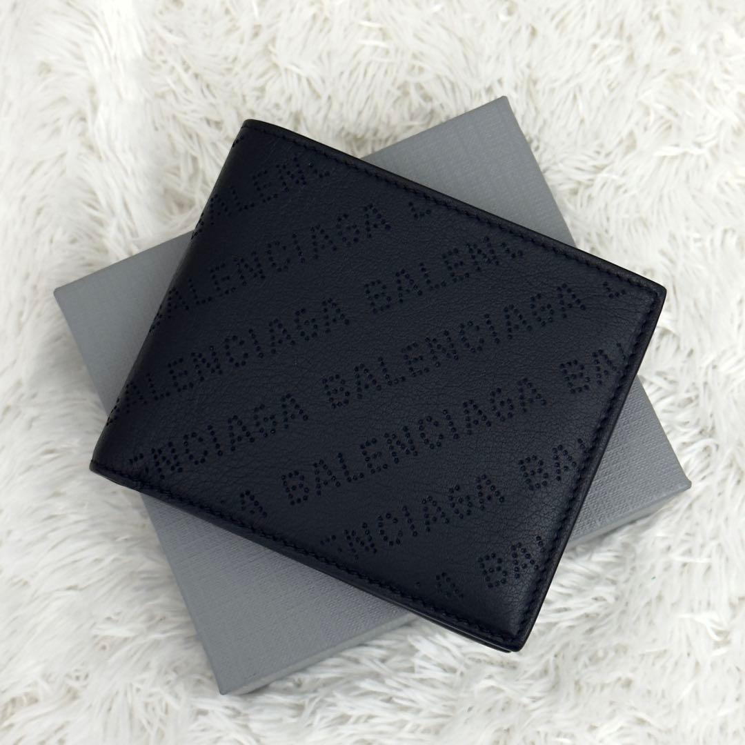 新品級⭐️BALENCIAGA バレンシアガ パンチング 財布 キャッシュ 黒