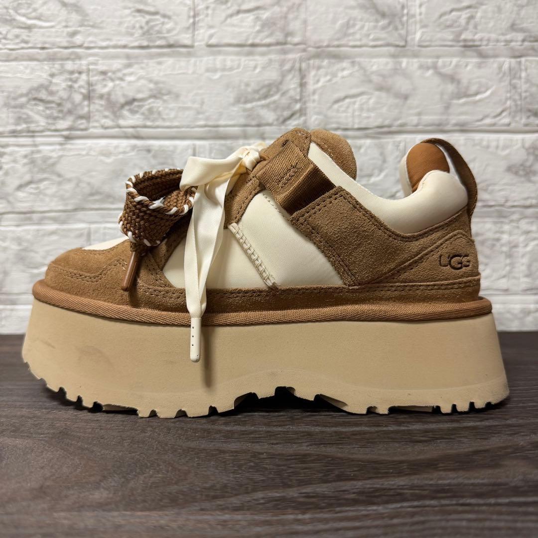 UGG アストロメル 厚底スニーカー チェスナット 23cm