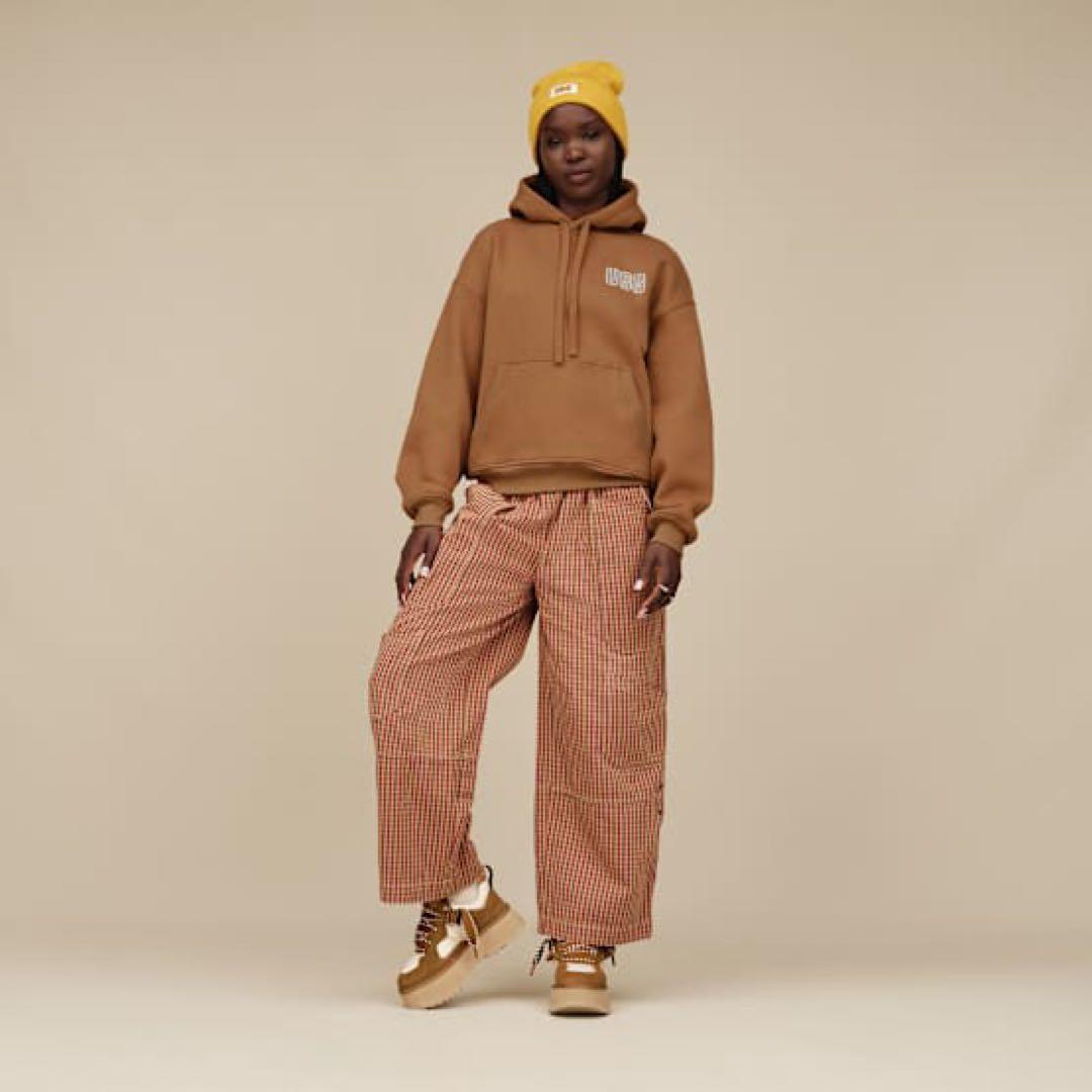 UGG アストロメル 厚底スニーカー チェスナット 23cm