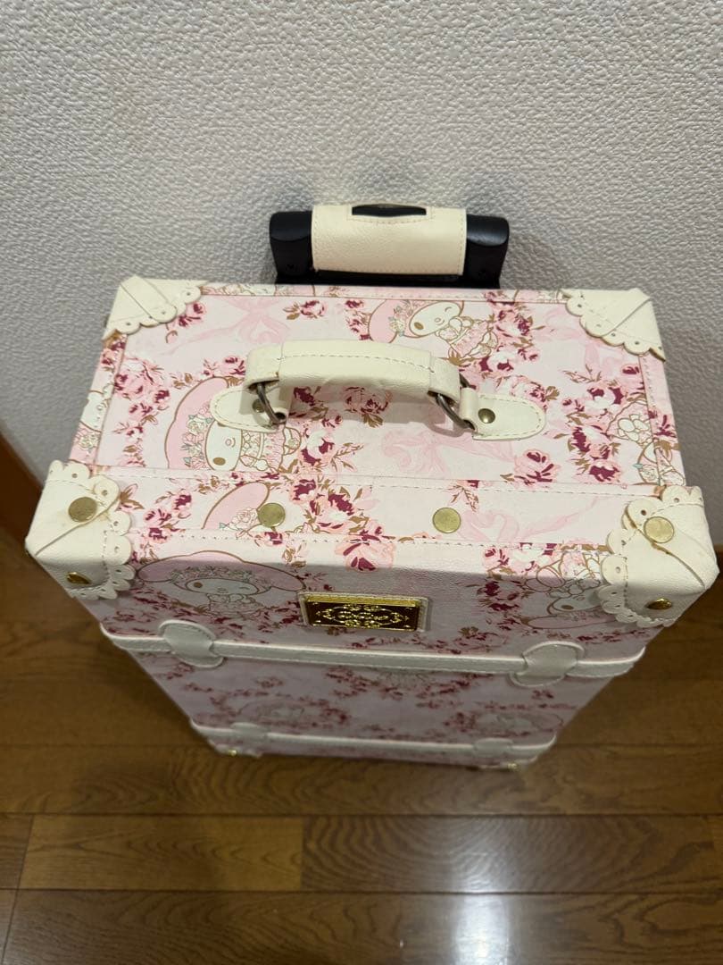 マイメロ　トランク　キャリーケース　リズメロ　リズリサ　サンリオ