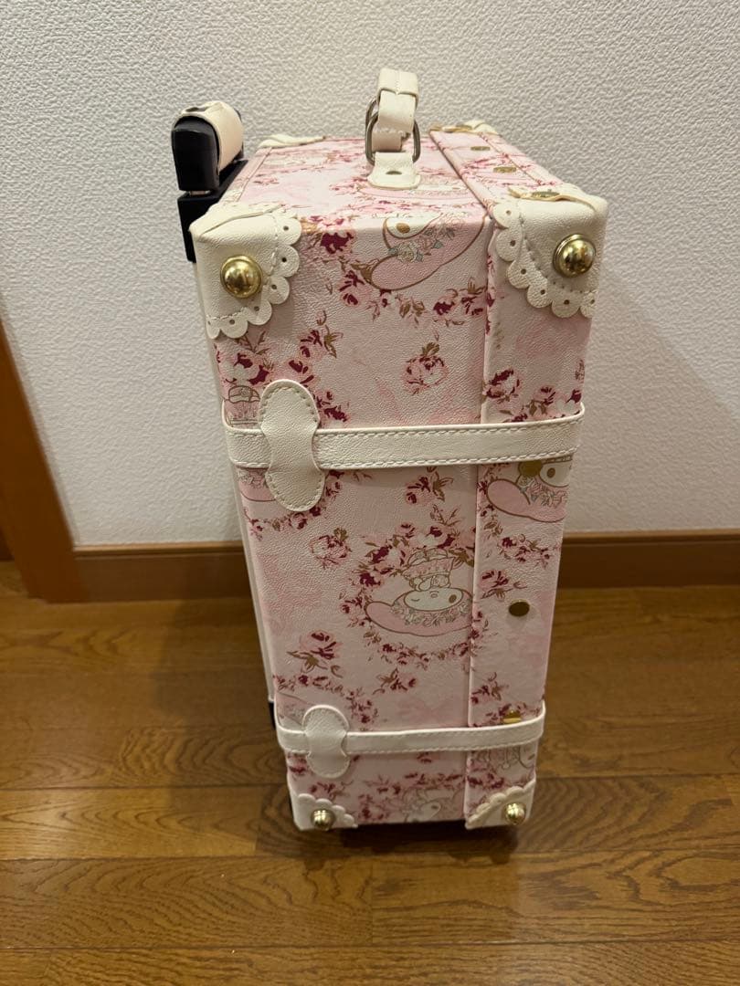マイメロ　トランク　キャリーケース　リズメロ　リズリサ　サンリオ