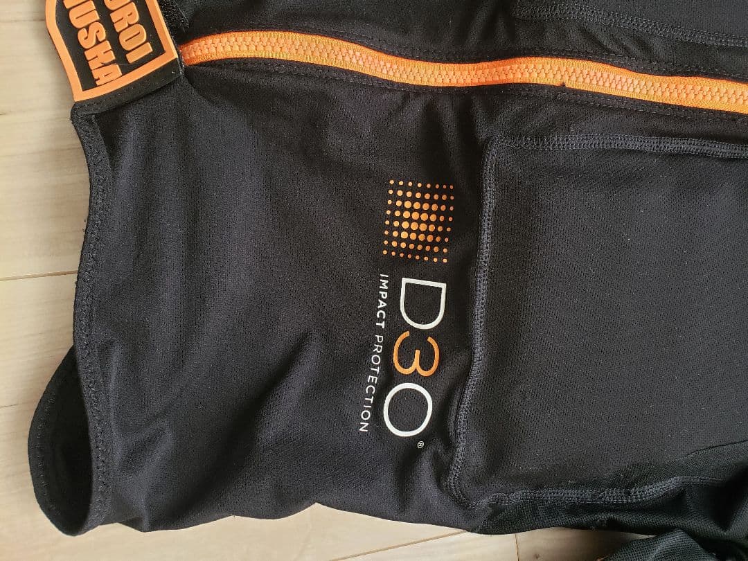 鎧武者　D3O　プロテクター　Lサイズ