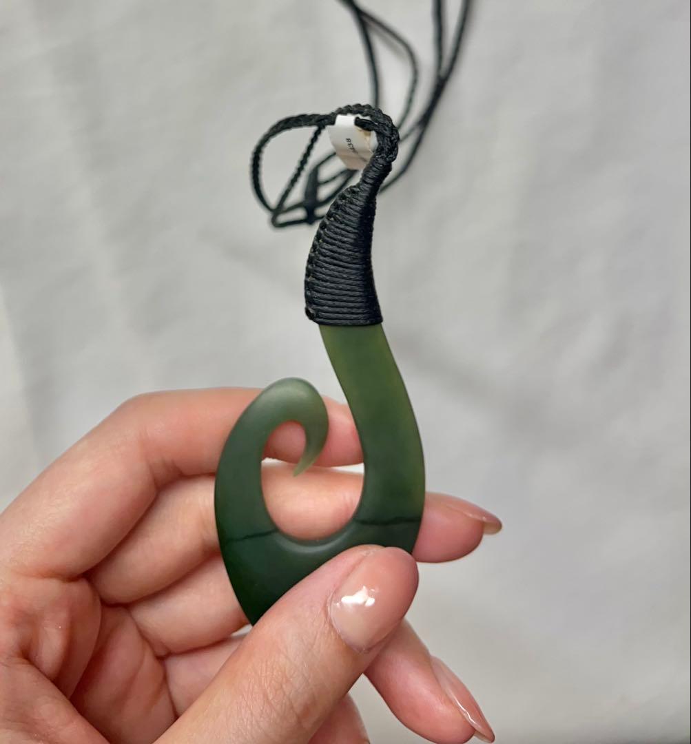 FISHERMAN 翡翠 カービングネックレス ニュージーランド産