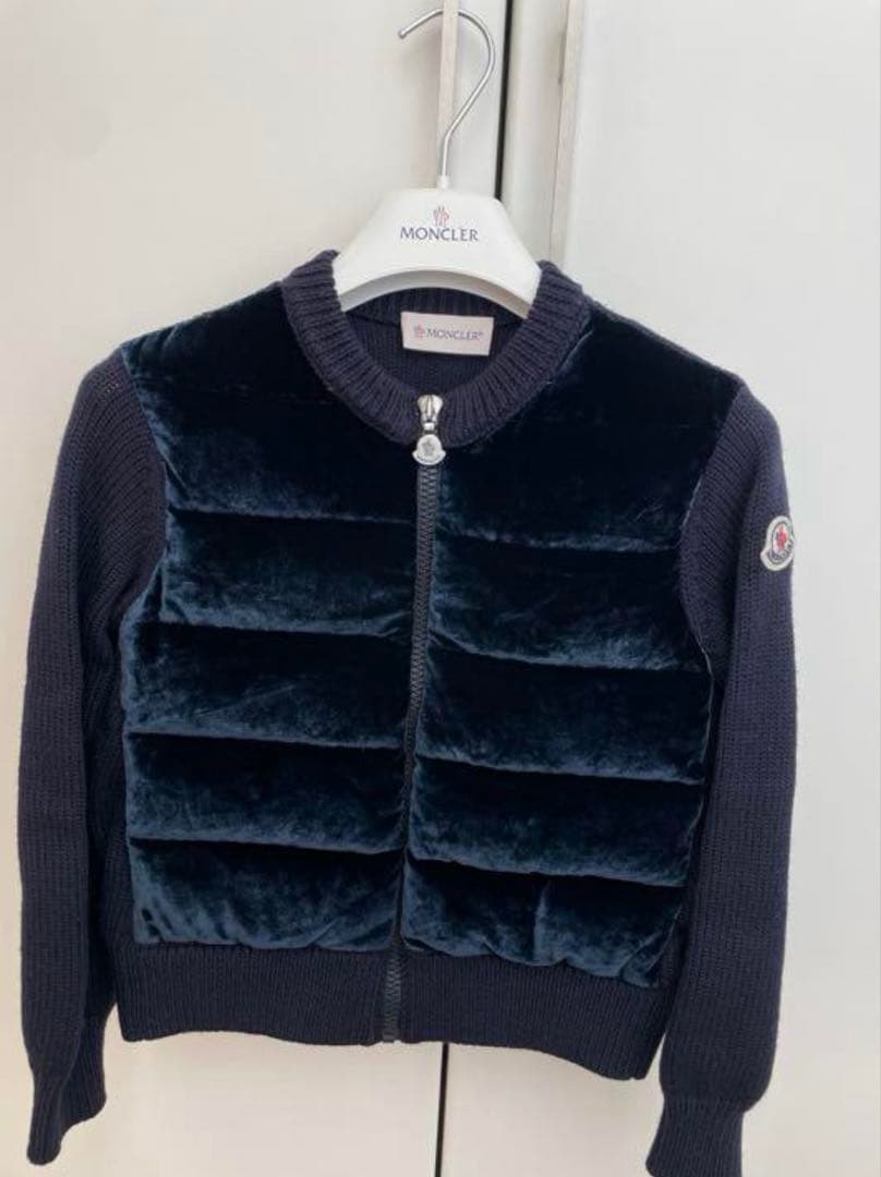 モンクレール　ダウンニット　ダウンジャケット